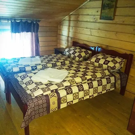 Lodge Baza Vidpochynku Ilz *